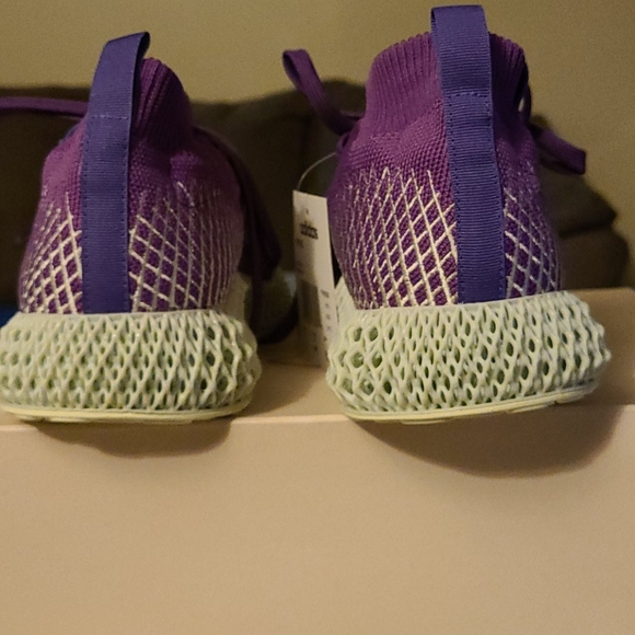 🔥 Pharrell Williams 4D Adidas Hu 🔥 - Picture 3 of 8